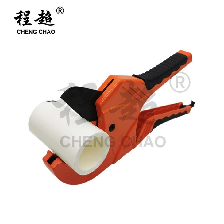 65mm Ratchet Plastic Pipe Cutter